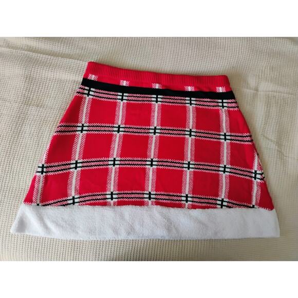 XXL Plaid "Santa" Skirt. Christmas. Holiday. Winter. Cheer. Ugly Sweater. - Picture 5 of 11